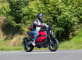 Test: NIU RQi Sport  - Vollwert-Stromer 