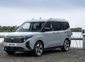 Ford E-Tourneo Courier für die Familie