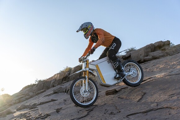 Gowow will es mit Ori und Alpha versuchen