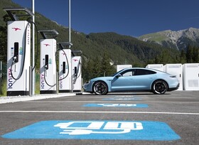 Hohe Roaminggebühren verteuern das Elektroauto