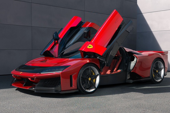 Michelin ist Erstausrüster für den Supersportler Ferrari F80