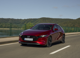 Fahrbericht: Mazda3 und Mazda CX-30 MJ 2025 - Mehr Hubraum und Elektro-Unterstützung