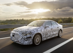 Mercedes präsentiert neuen Benzinmotor - Es wird noch verbrannt