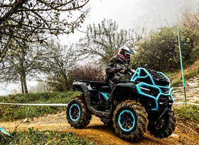 Fahrbericht: CFMoto ATVs und UT - Lässig über Stock und Stein 