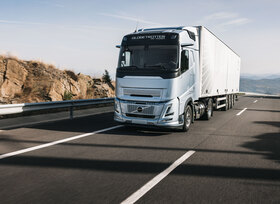Schwere Lkw im Sicherheitstest  - Fahrer in Gefahr 