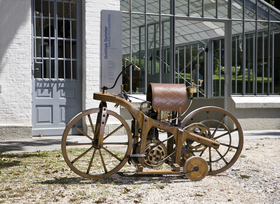 Automobile Jubiläen 2025  - Die Neuen sind die Alten 