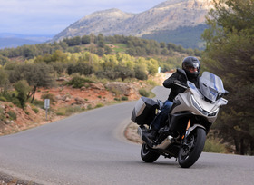 Fahrbericht: Honda NT1100  - Gediegener Gleiter 