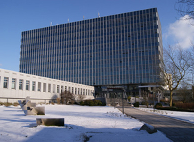 Neuwagen stoßen im Schnitt fünf Gramm mehr CO2 aus