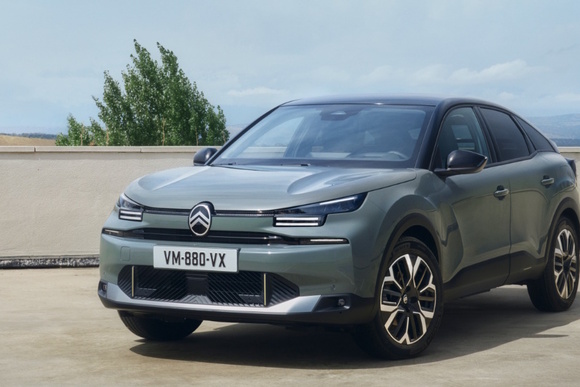 Preise für Citroen C4 und ë-C4 - Stromer günstiger, Benziner teurer