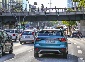 Tomtom Traffic Index   - In Berlin schleicht der Autoverkehr  