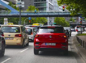 Umfrage zur Autoaffinität - Der Pkw ist wieder beliebter