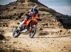 Neue KTM 390 Adventure-Modelle  - Zweigleisig auf dem Weg zum Horizont 