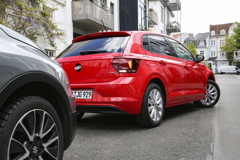 Wo das eigene Auto steht  - Jeder Fünfte parkt unter der Laterne 