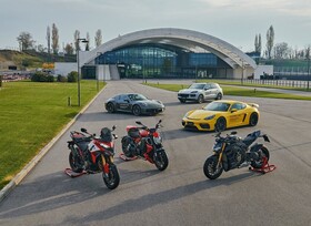 Fahrtraining mit Ducati und Porsche