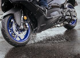 Michelin Power Shift - Mehr Kontrolle für große Roller