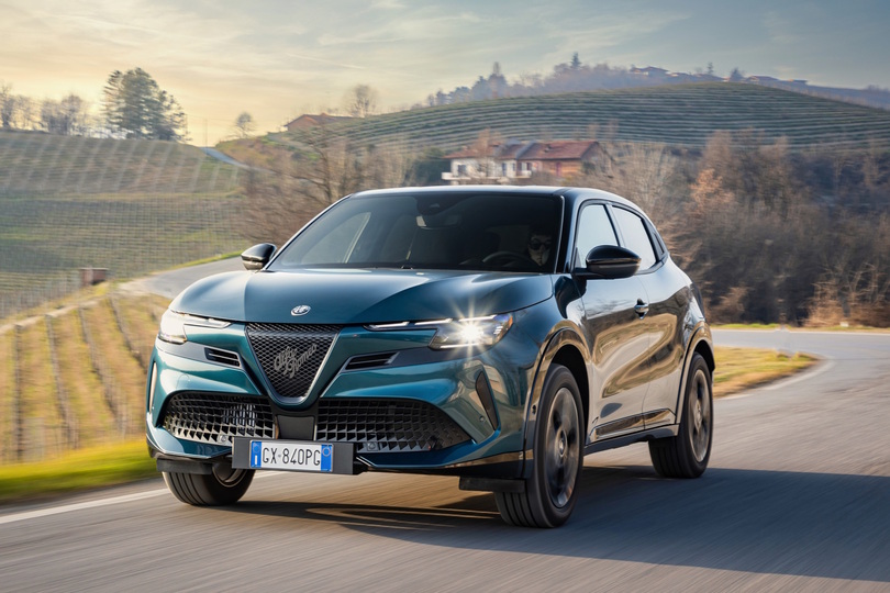 Fahrbericht: Alfa Romeo Junior Ibrida Q4 - Volt Ihr Allrad?