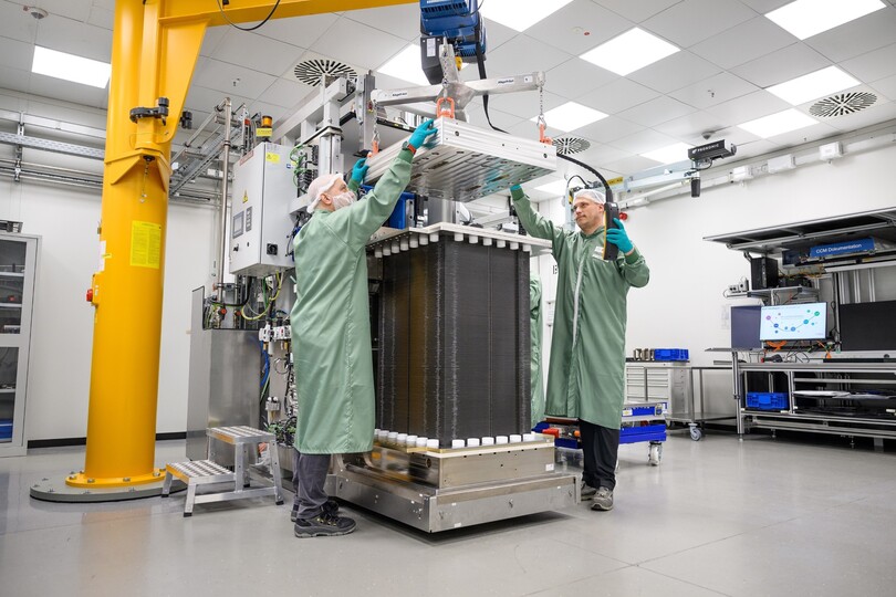 Bosch setzt auf Wasserstoff   - Neue Stacks 
