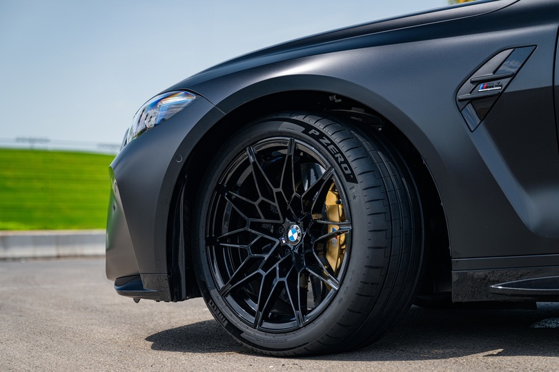 Pirelli P Zero  - Fünfte Generation roll an 
