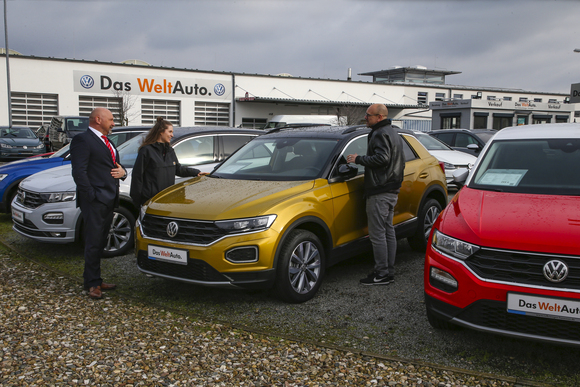 Gebrauchtwagenpreise   - Viertes Plus in Folge 