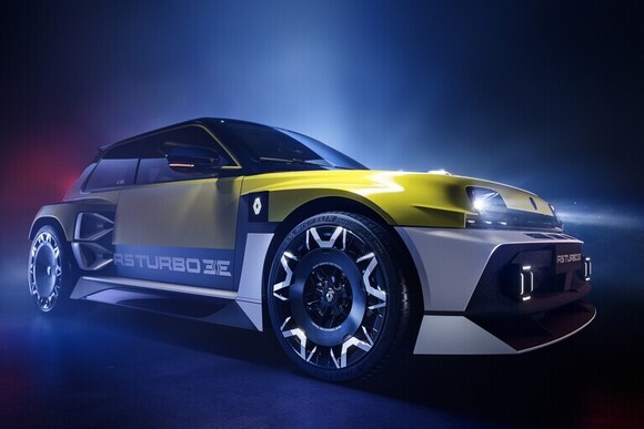 Der frühe Vogel fängt den Renault