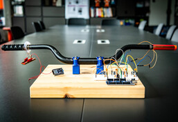 Kann man mit dem Motorradgriff nicht noch mehr steuern?