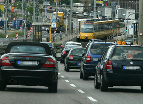 In Deutschland gibt es immer mehr Autos